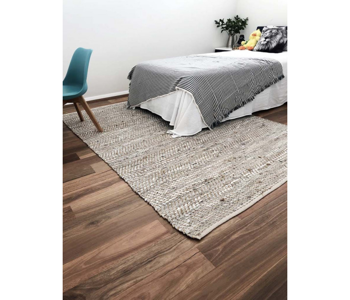 Brushed Spotted Gum Select 1