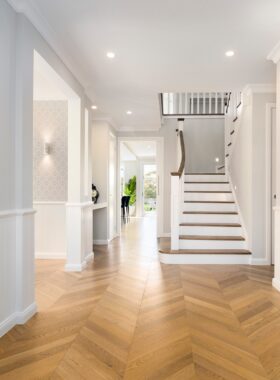 De Marque Chevron Champagne Entry