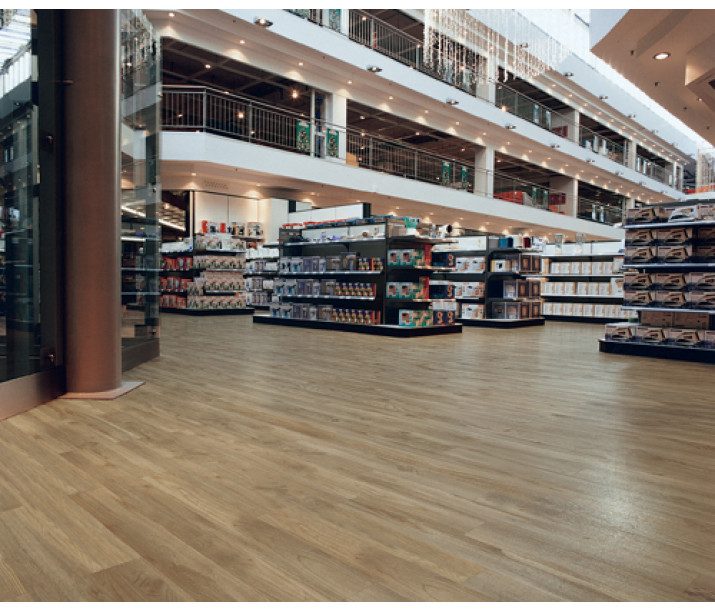 Retail Ghost Gum 1953.jpg